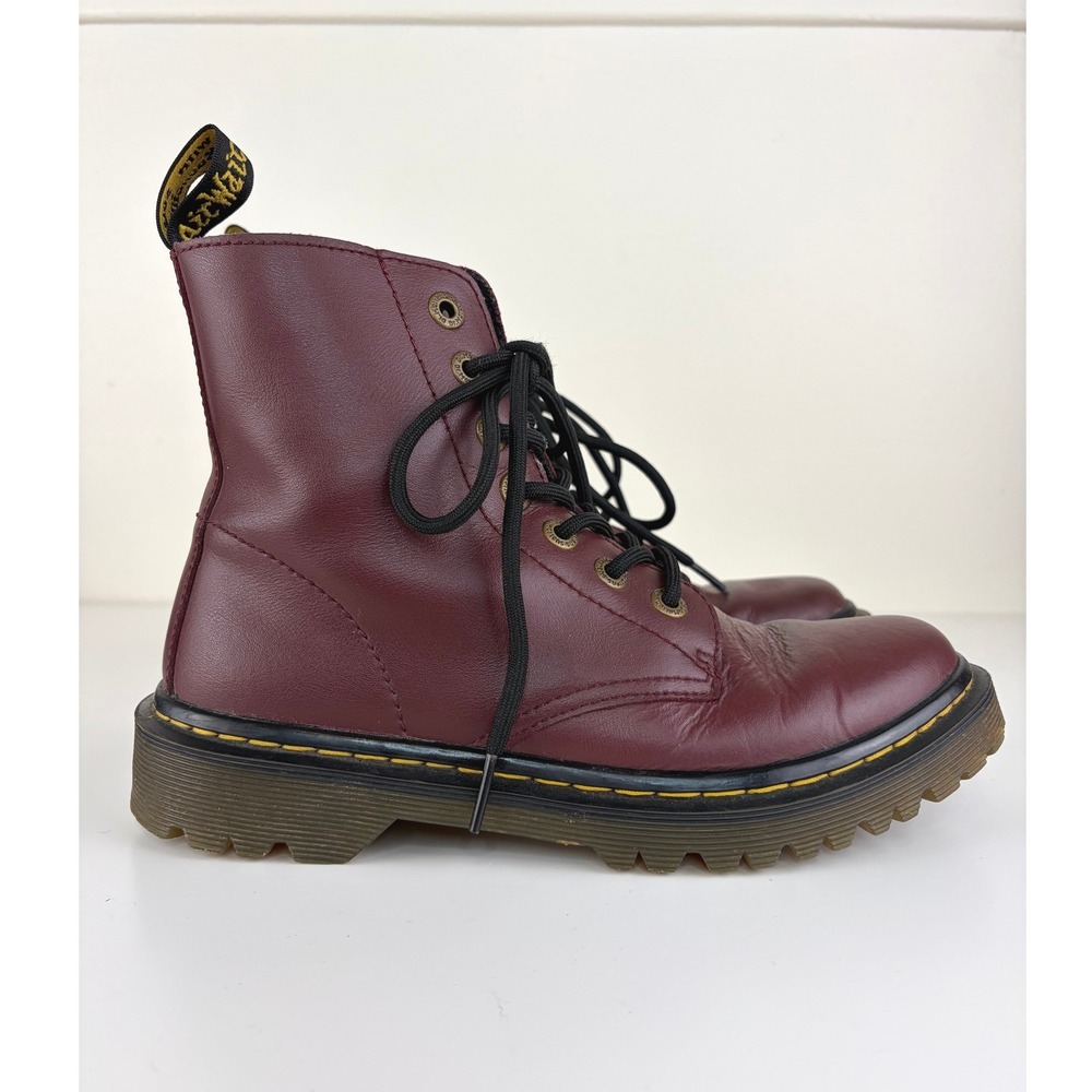 Dr. Martens Luana Cherry Red Leather Combat Boots Women's 7 AirWair